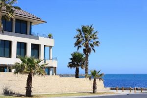 What You Should Ask Before Making Offers on Vacation Homes for Sale